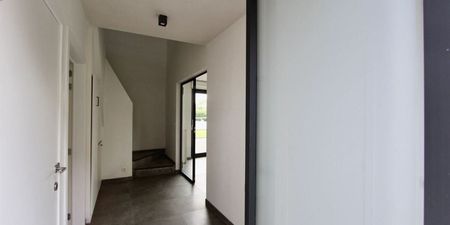 Eengezinswoning te huur in Oostkamp voor € 1.200 met 4 slaapkamers - Foto 3