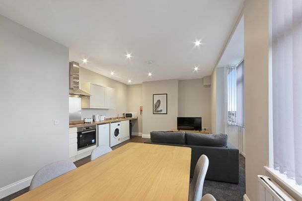 Waveney Road, LOWESTOFT - Photo 1