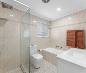 Stylish Apartment | Conveniently Located - Photo 3