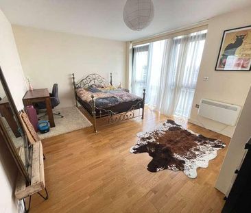 Axminster Road, London, N7 - Photo 4