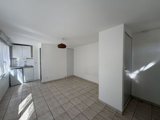 Location Appartement 1 pièce 20m² VILLEBON SUR YVETTE 91140 - Photo 1