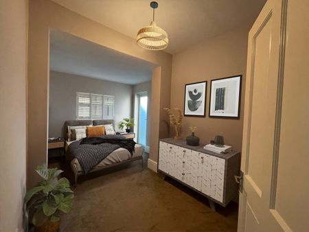 2 Bed Flat, Wanstead Park Avenue, E12 - Photo 4