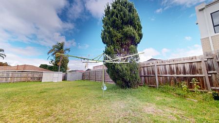 2 Kallista Court, Cheltenham, VIC 3192 - Photo 2