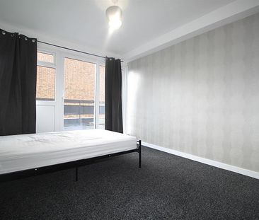 2 Bedroom Maisonette To Let - Photo 6