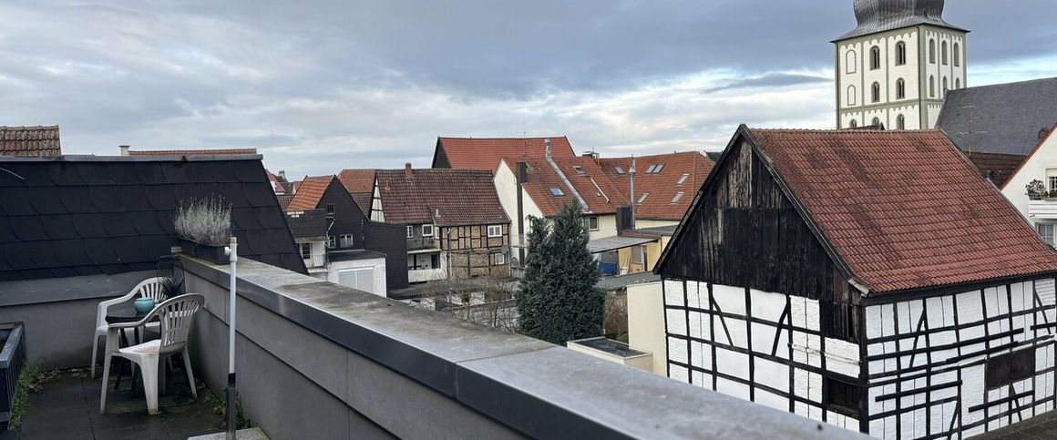 Großzügige Stadtwohnung mit Balkon! - Photo 1