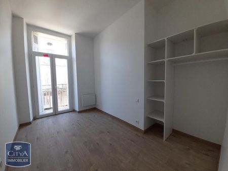 Location Appartement 3 pièces 49m² PAMIERS 09100 - Photo 4