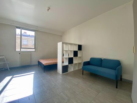 « AVIGNON IM STUDIO MEUBLE 41.03M² » - Photo 2