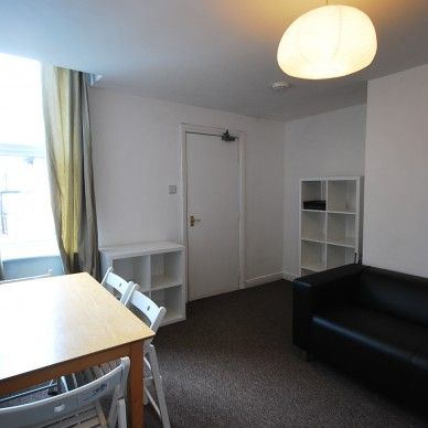 5 Bed - Starbeck Avenue, Sandyford - Photo 1