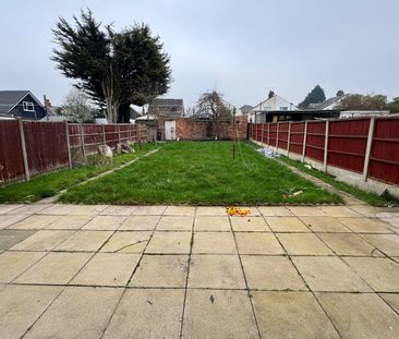 Room in a Shared House, Marston Road, LE4 - Photo 1