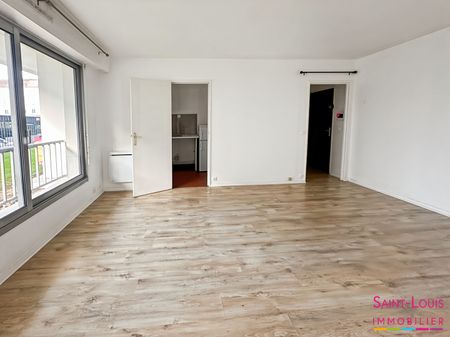 Appartement Poissy 2 pièces Centre-ville dans petite copropriété, - Photo 3