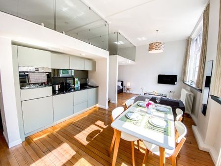 1 Bed Flat, Mcdonald Road, EH7 - Photo 2