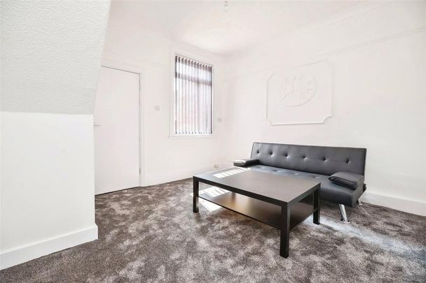4 bedroom house to rent - Photo 1