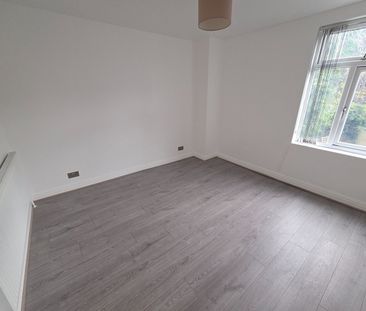 2 Bed Flat, Moseley, B13 - Photo 2
