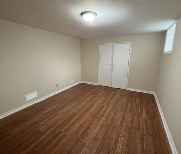 Property For Lease | W9074863 - Photo 4