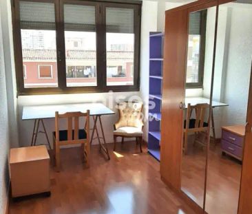 Piso en alquiler en Delicias - Photo 2