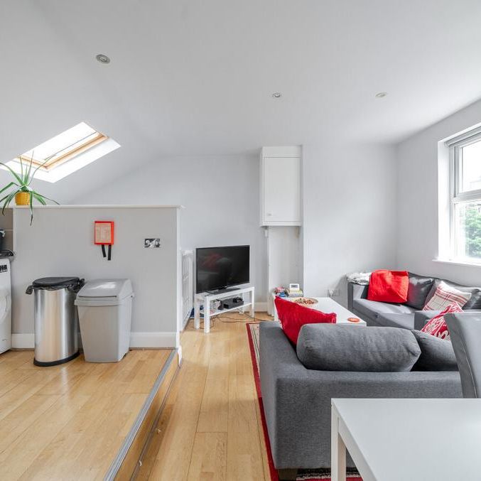 3 bedroom apartment to rent - Photo 1