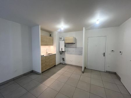 Location Appartement 2 pièces 39m² MEAUX 77100 - Photo 5