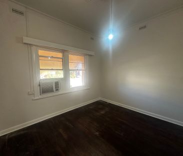 To register & apply for this property, please use this link: https:... - Photo 3