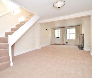 2 bedroom cottage to rent - Photo 2