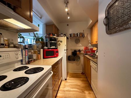 For Lease - 210 Victoria Street Unit# 610, Toronto, Ontario - Photo 5