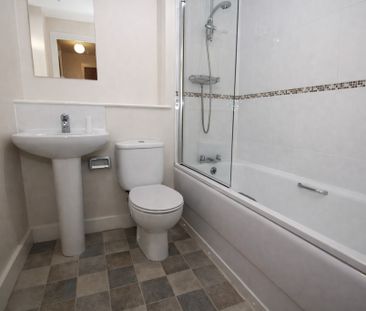 2 Bedroom Apartment, Chester - Photo 2