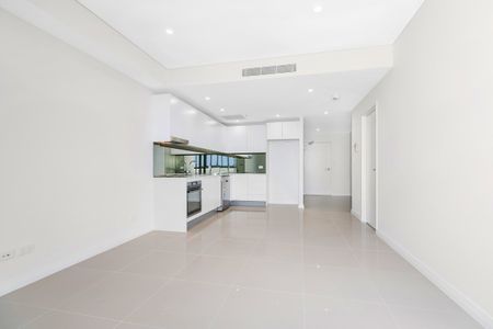 1109/12 East Street Granville - Photo 5