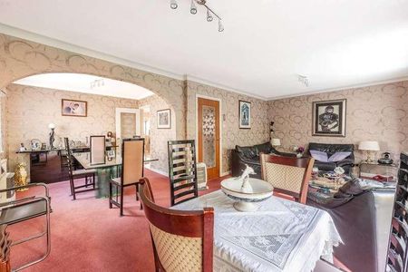 Jellicoe Gardens, Harrow, HA7 - Photo 2