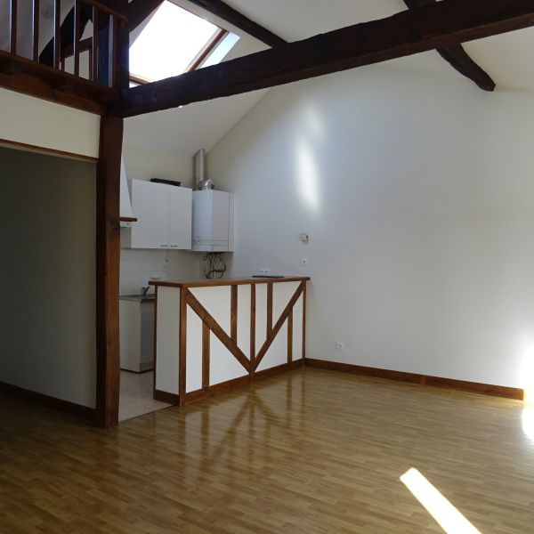 Location Appartement 3 pièces 58m² ORLEANS 45000 - Photo 1