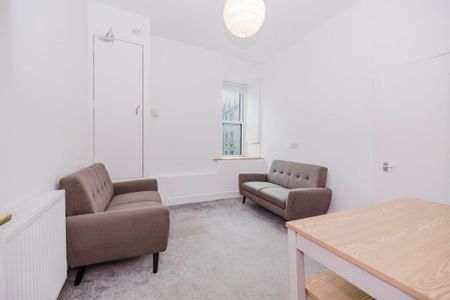 5 bedroom flat share to rent - Photo 5