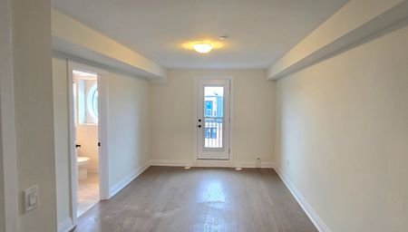 For Lease - 35 Marret Lane, Clarington, Ontario - Photo 3