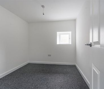 2 bedroom - Photo 6