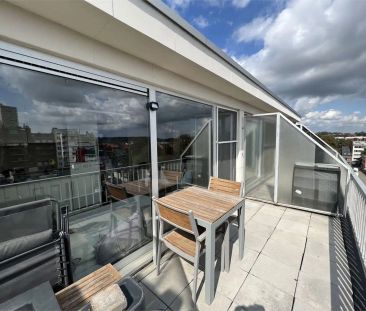 Lichtrijke, gerenoveerde studio met terras te huur in Leuven - Foto 6