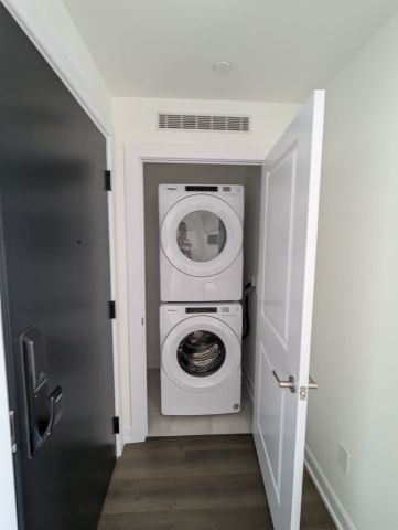 For Lease - 3220 William Coltson Avenue Unit# 1401, Oakville, Ontario - Photo 5