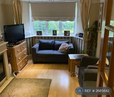 1 bedroom in a house share to rent - Photo 1