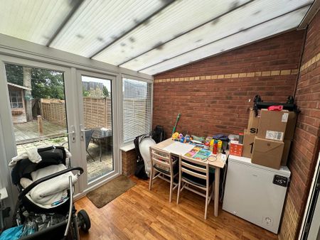 2 bedroom terraced house to rent - Photo 2