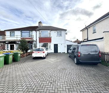 3 bedroom semi-detached house to rent - Photo 2