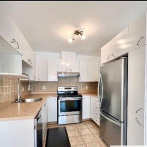 500$ de rabais sur le 1er mois, 4 1/2 à louer Boulevard des Grives Centre-Ville Gatineau - Photo 2