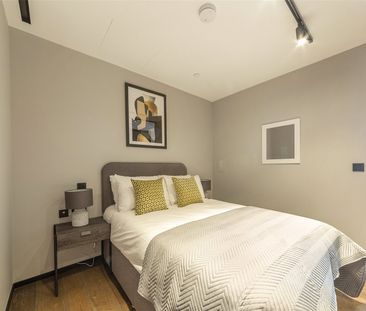 Hewett Street, London, EC2A - Photo 5