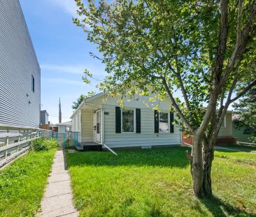 Move-In Ready 3 Bed / 2 Bath in Sought-After Allendale — 3 Bedrooms... - Photo 1