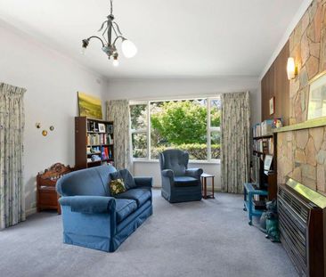 GREAT FAMILY HOME OPPOSITE OAK STREET OVAL - Photo 6