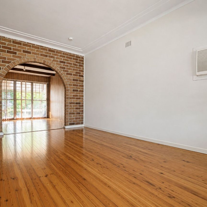 3 Bedroom House!! - Photo 1