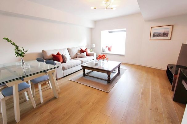 2 bedroom flat to rent - Photo 1