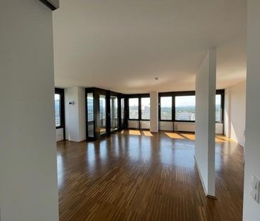 ÜBER DEN DÄCHERN VON FRANKFURT - SKY-APPARTEMENT - Photo 3