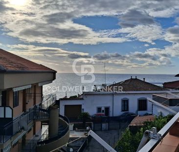 Appartamento in Affitto a Acireale - Photo 1