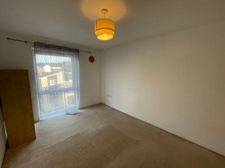 Belleisle Apartments, Swansea, SA1 - Photo 4