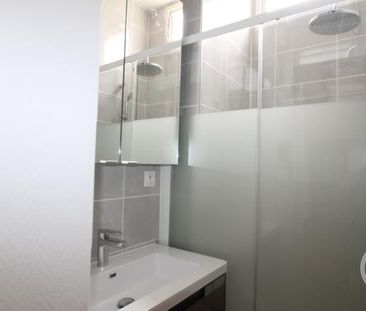 Location Appartement 2 pièces 47m² VICHY 03200 - Photo 2