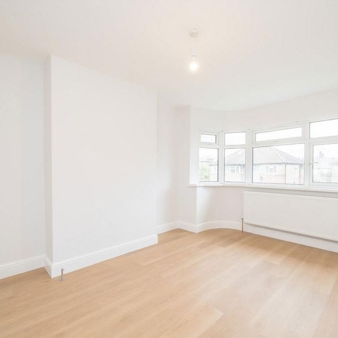 2 bedroom maisonette to rent - Photo 1