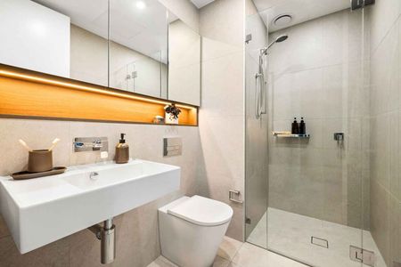 2bed/16A Llandaff Street Bondi Junction - Photo 5