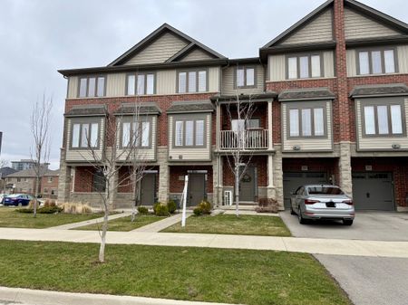 For Lease - 283 Skinner Road, Hamilton, Ontario - Photo 5