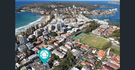 Bright Top-Floor Apartment in the Heart of Manly - Photo 2